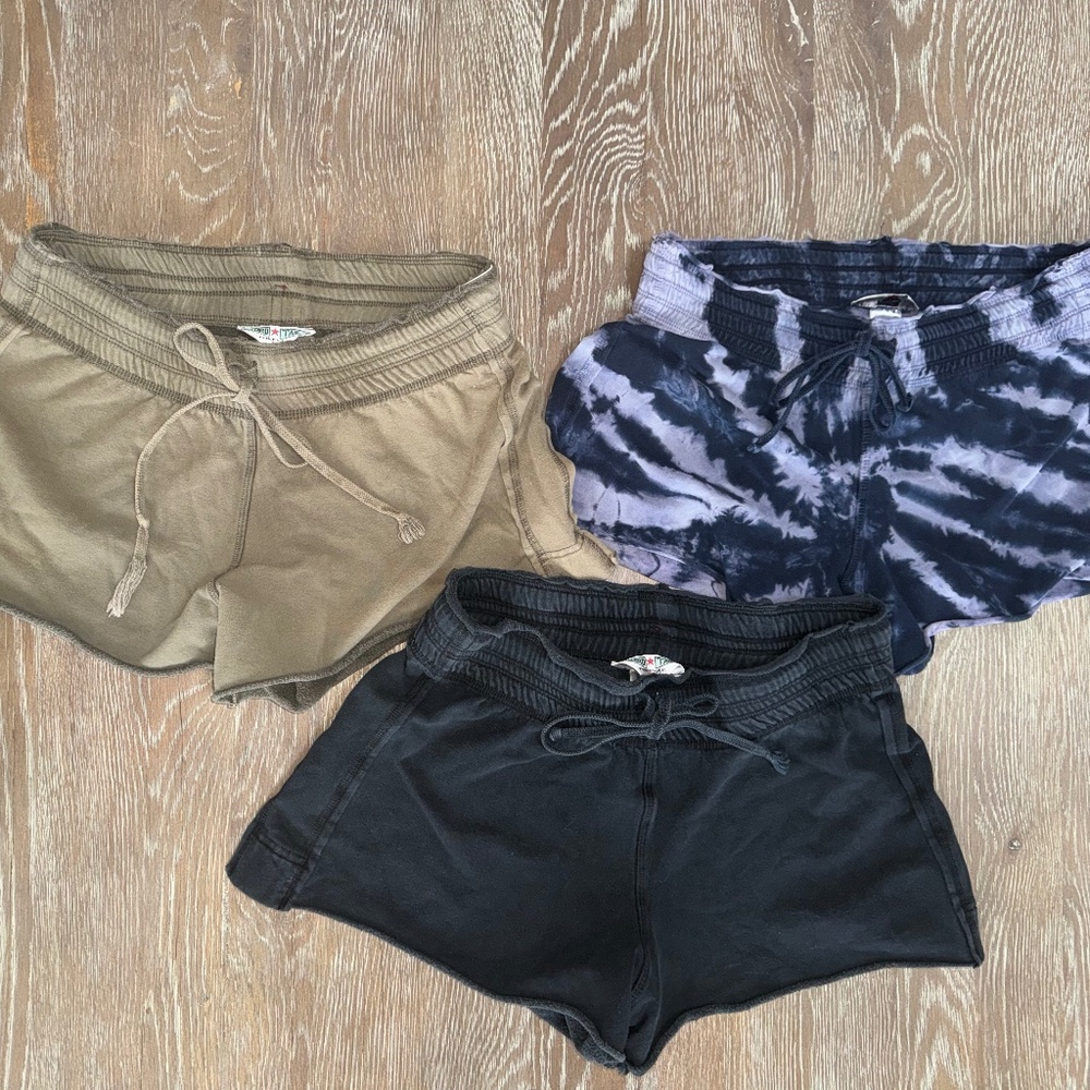 (3) HARD TAIL low rise shorts CAMP SHOP